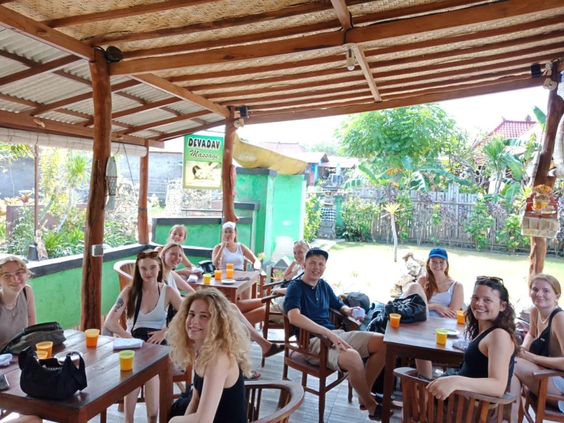Devadav Hostel Nusa Lembongan  Exterior photo
