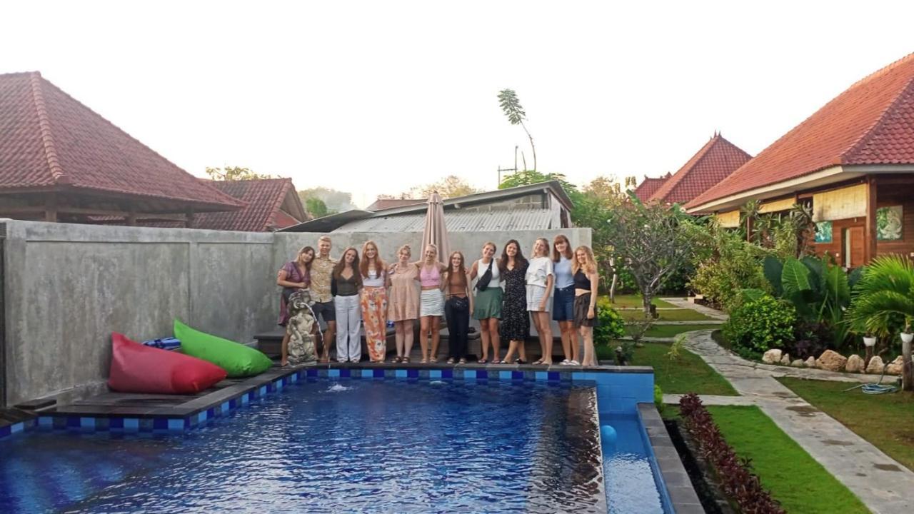 Devadav Hostel Nusa Lembongan  Exterior photo