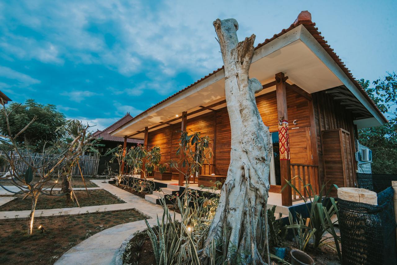 Devadav Hostel Nusa Lembongan  Exterior photo