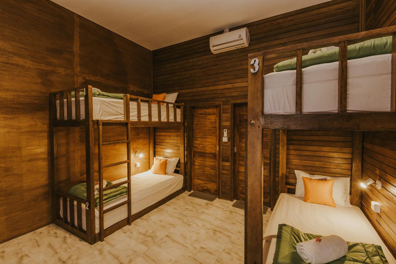 Devadav Hostel Nusa Lembongan  Exterior photo
